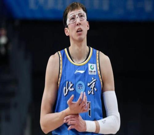 戴维斯强调,足总杯对我,们至关重要,爱游戏体育娱乐官网,H5爱游戏体育娱乐官网,爱游戏体育娱乐官网在线娱乐平台